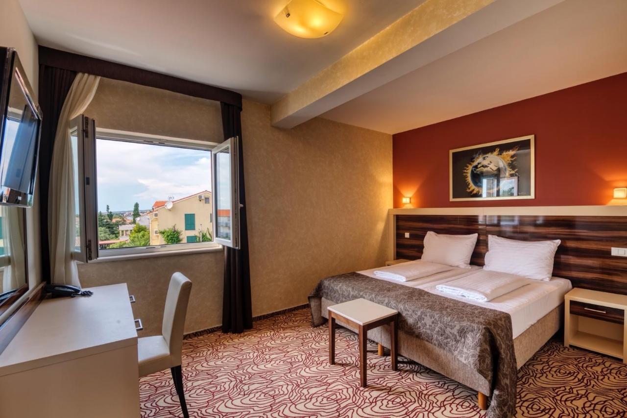 Hotel Terra Novalja Zewnętrze zdjęcie