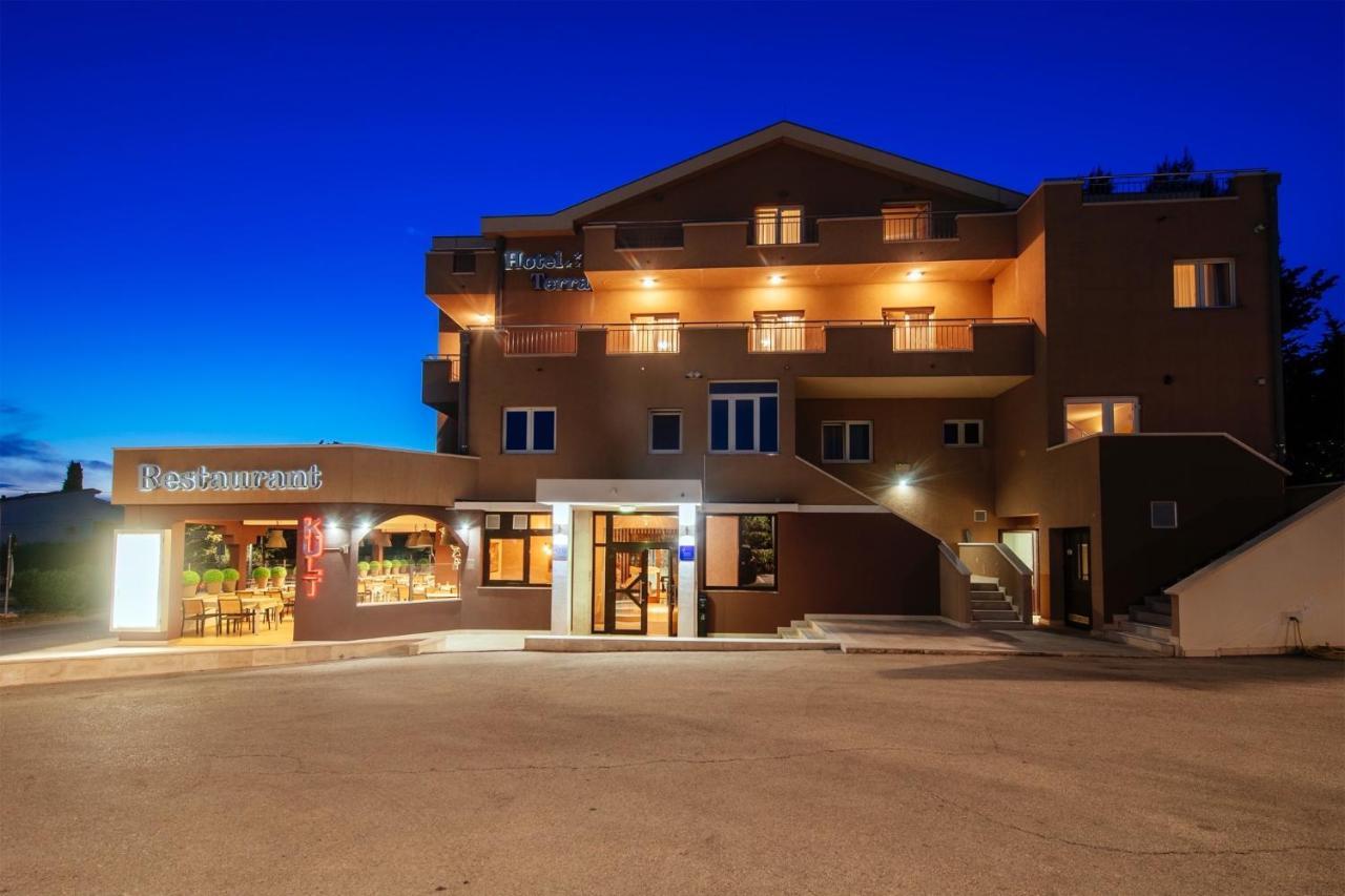 Hotel Terra Novalja Zewnętrze zdjęcie