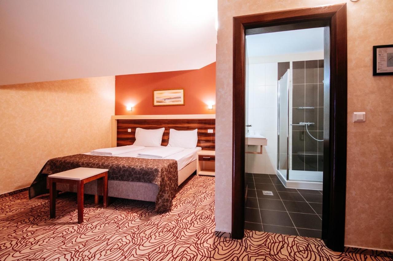 Hotel Terra Novalja Zewnętrze zdjęcie